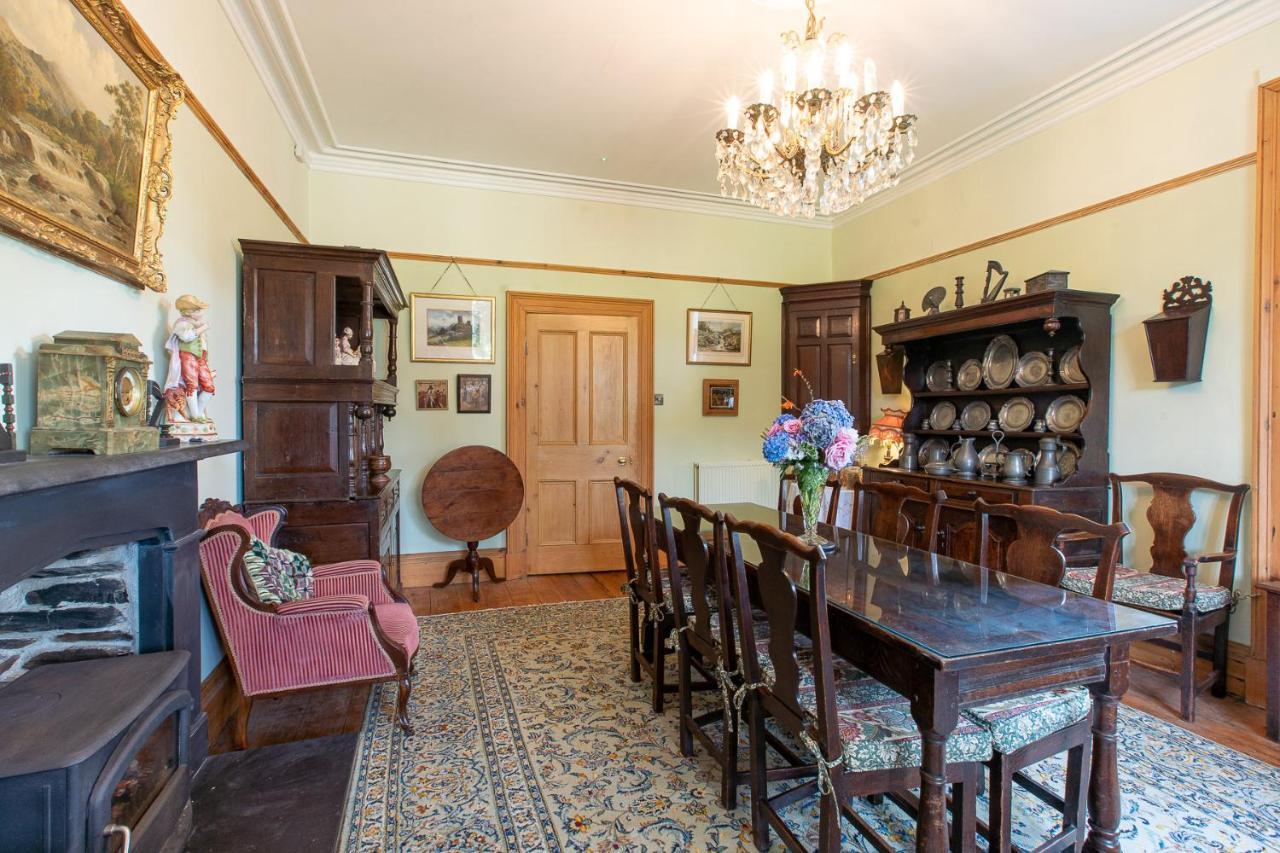 Taldraeth - Old Vicarage Guest House 펜린듀드리스 외부 사진