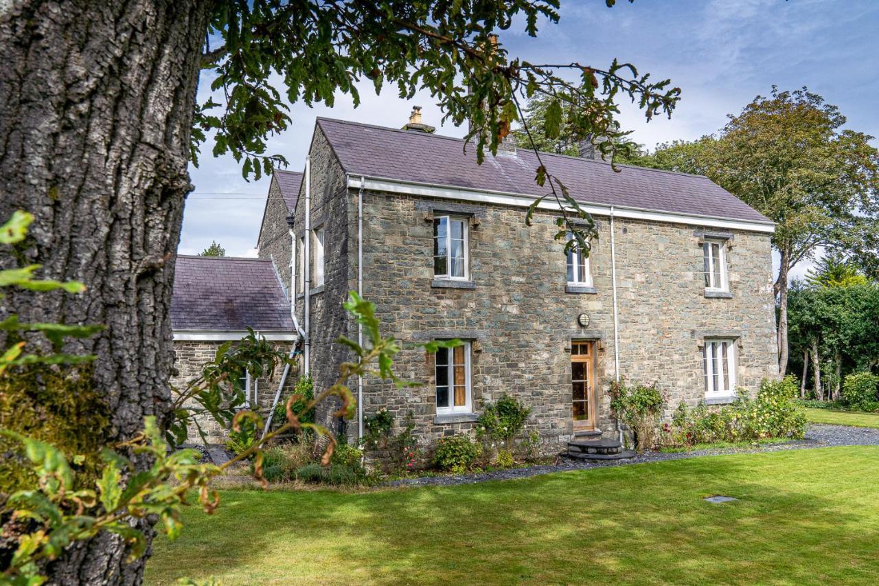 Taldraeth - Old Vicarage Guest House 펜린듀드리스 외부 사진